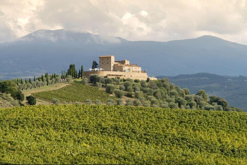 Castello Di Velona, Resort Thermal Spa & Winery 蒙塔尔奇诺 外观 照片